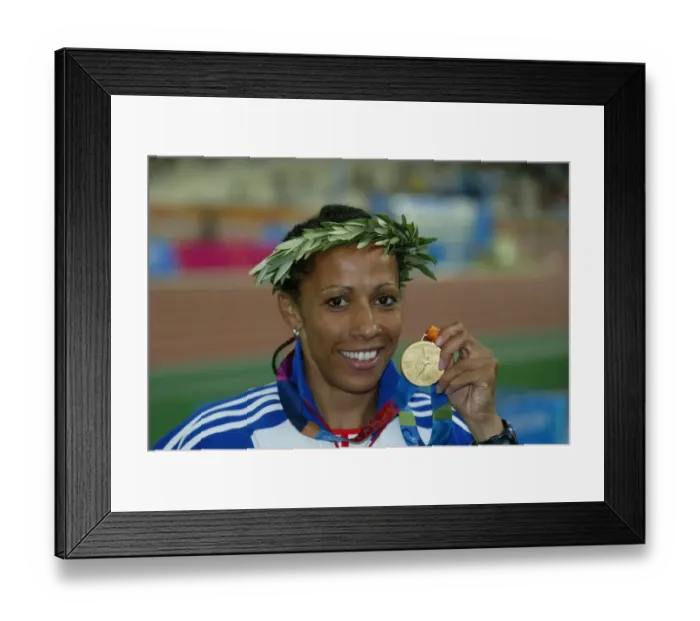 Framed Print : Kelly Holmes