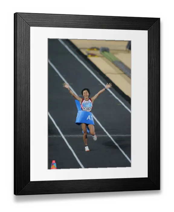 Framed Print : Mizuki Noguchi Framed Print : Mizuki Noguchi