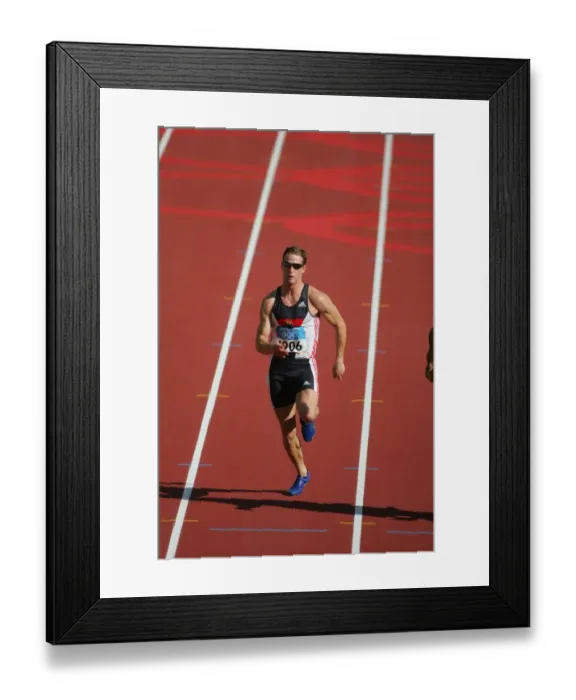 Framed Print : Dennis Leyckes Framed Print : Dennis Leyckes