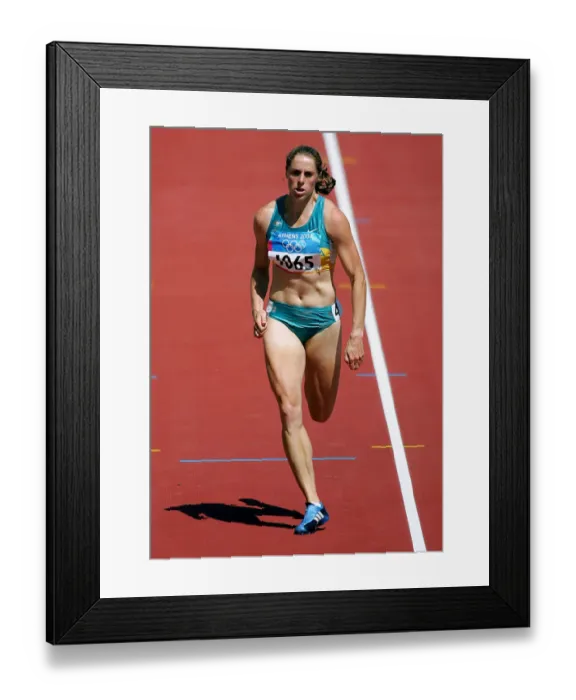 Framed Print : Lauren Hewitt Framed Print : Lauren Hewitt
