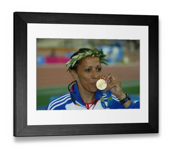 Framed Print : Kelly Holmes Framed Print : Kelly Holmes