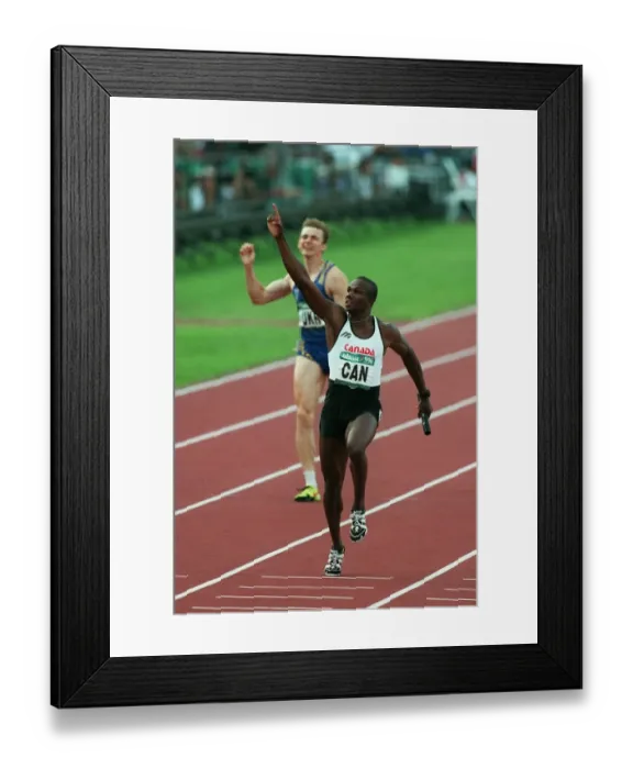 Framed Print : Donovan Bailey Framed Print : Donovan Bailey