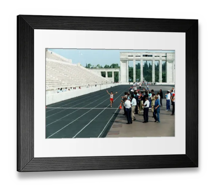Framed Print : Iromi Suzuki Framed Print : Iromi Suzuki