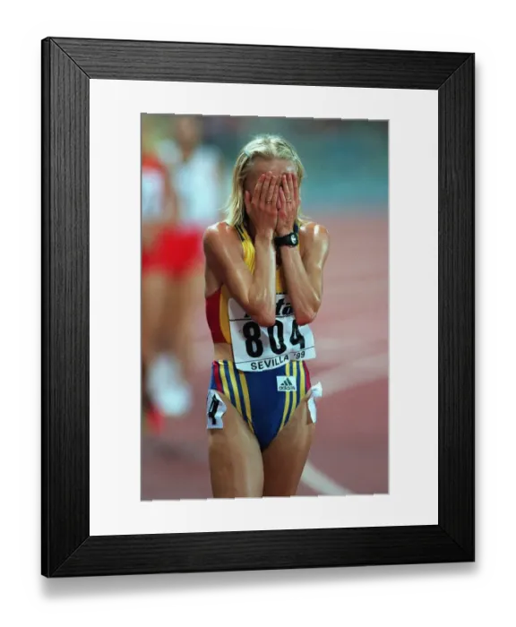 Framed Print : Gabriela Szabo Framed Print : Gabriela Szabo