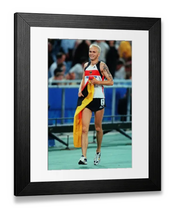 Framed Print : Nils Schumann Framed Print : Nils Schumann