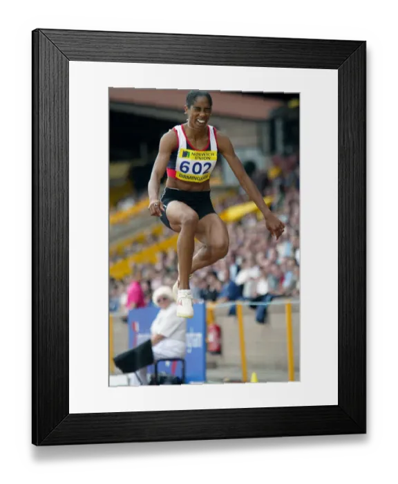 Framed Print : Yamile Aldama Framed Print : Yamile Aldama