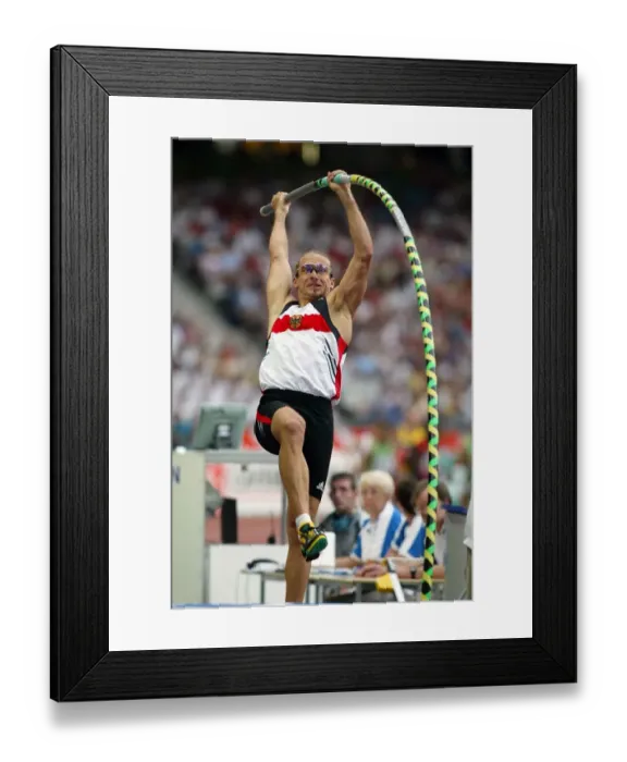 Framed Print : Tim Lobinger Framed Print : Tim Lobinger