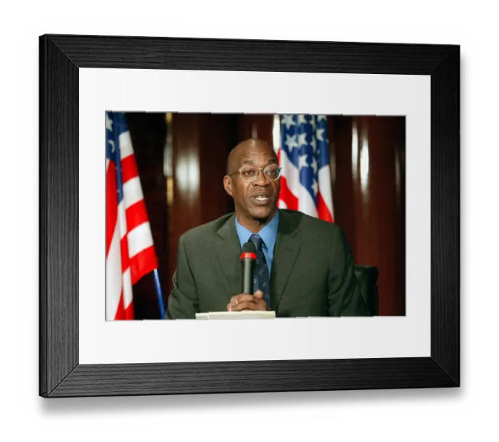 Framed Print : Ed Moses Press Conference World Athletics Championships Paris, France 30 August 2003 Date Framed Print : Ed Moses Press Conference World Athletics Championships Paris, France 30 August 2003 Date