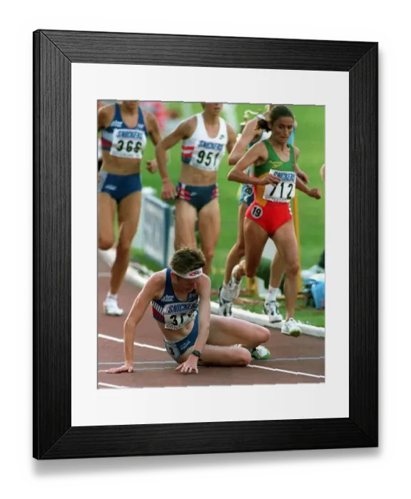 Framed Print : Yvonne Murray Framed Print : Yvonne Murray