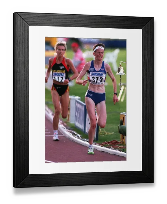 Framed Print : Yvonne Murray Framed Print : Yvonne Murray