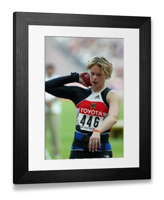 Framed Print : Nadine Kleinert Framed Print : Nadine Kleinert