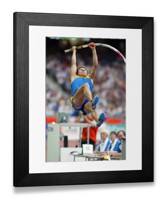 Framed Print : Denys Yurchenko