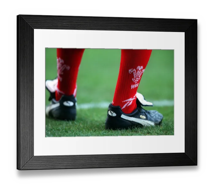 Framed Print : Wru Socks. WRugby UnionSocks Wales V Ireland 20 February 1999 Date: 20 February 1999 Framed Print : Wru Socks. WRugby UnionSocks Wales V Ireland 20 February 1999 Date: 20 February 1999