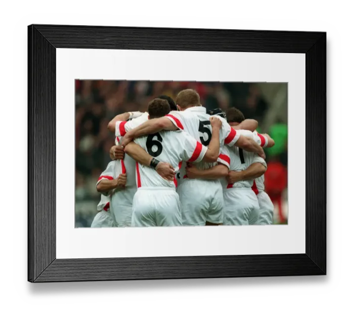 Framed Print : England Players Team Talk Framed Print : England Players Team Talk