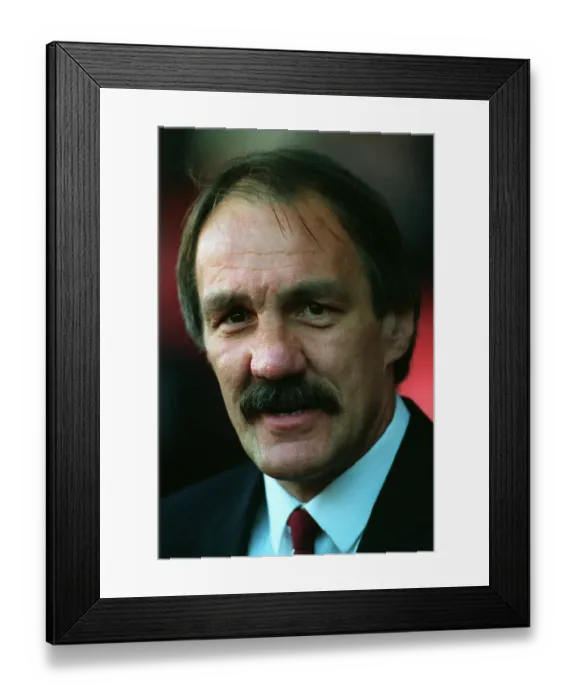 Framed Print : Roger Uttley Framed Print : Roger Uttley