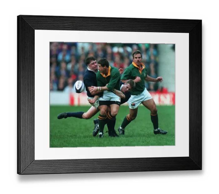 Framed Print : Le Roux Passes Under Pressure Framed Print : Le Roux Passes Under Pressure