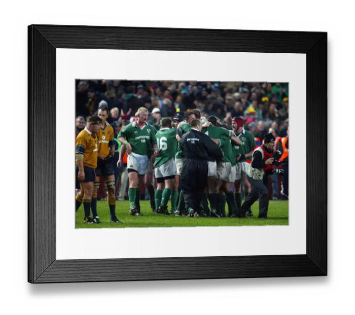 Framed Print : Ireland Celebrate Victory Framed Print : Ireland Celebrate Victory