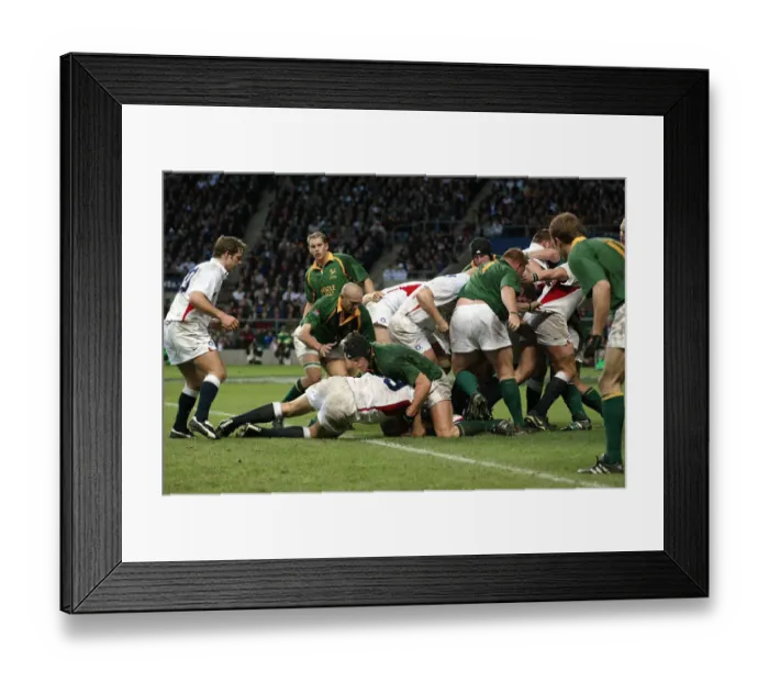 Framed Print : Lawrence Dallaglio Scores Try Framed Print : Lawrence Dallaglio Scores Try