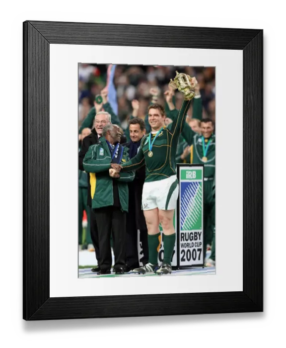 Framed Print : Thabo Mbeki Presents John Smit Withthe Rugby World Cup Framed Print : Thabo Mbeki Presents John Smit Withthe Rugby World Cup