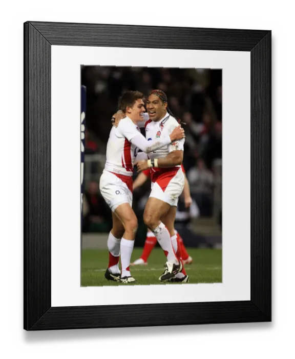 Framed Print : Lesley Vainikolo & Toby Flood Framed Print : Lesley Vainikolo & Toby Flood