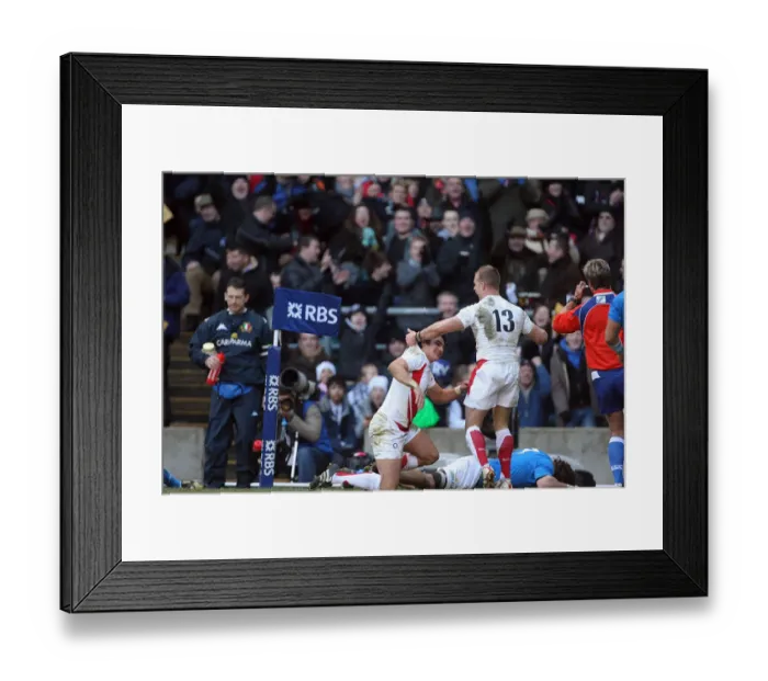 Framed Print : Harry Ellis Scores Opening Try Framed Print : Harry Ellis Scores Opening Try