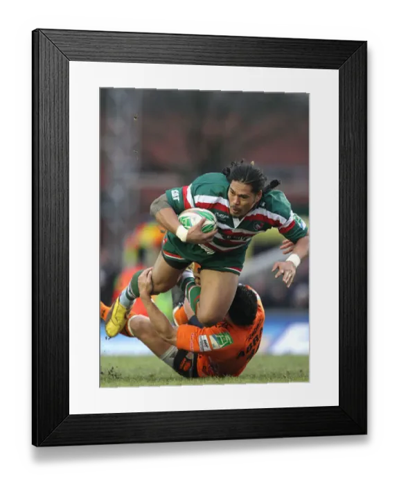 Framed Print : Alesana Tuilagi Powers Into Pierre Hola Framed Print : Alesana Tuilagi Powers Into Pierre Hola