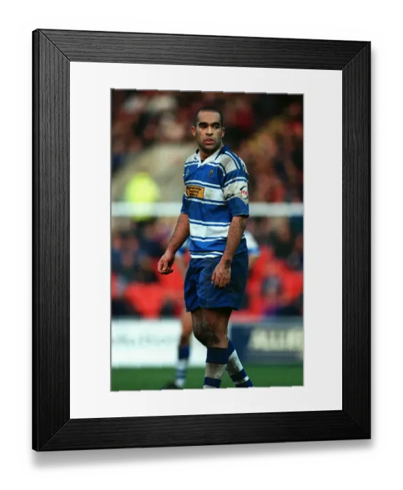 Framed Print : Simon Raiwalui Framed Print : Simon Raiwalui
