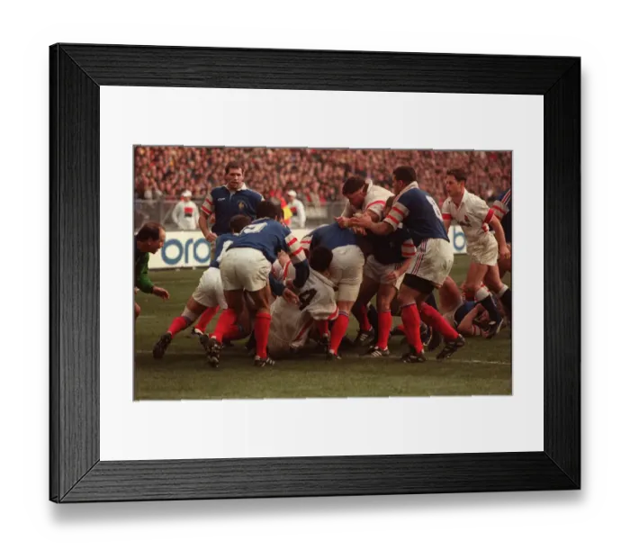Framed Print : Back Scores England Try Framed Print : Back Scores England Try