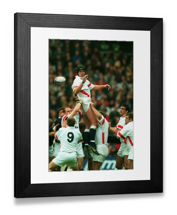 Framed Print : Garath Archer Wins Lineout Framed Print : Garath Archer Wins Lineout