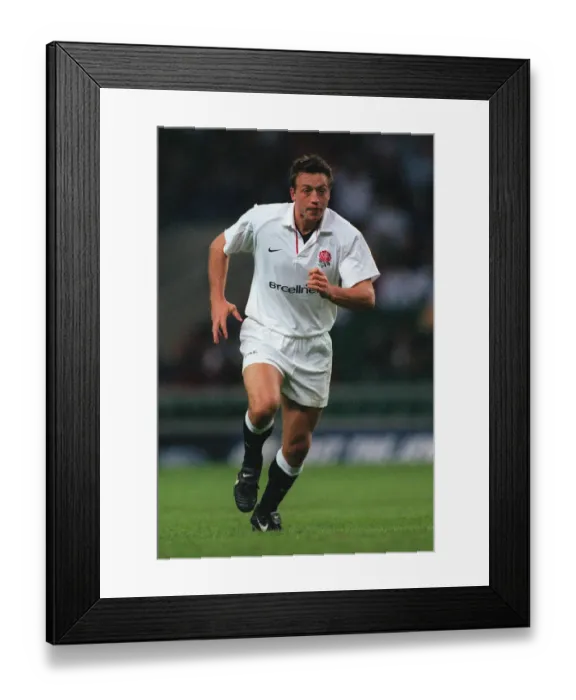 Framed Print : Dan Luger England and Harlequins Rugby Union 22 August 1999 Date: 22 August 1999