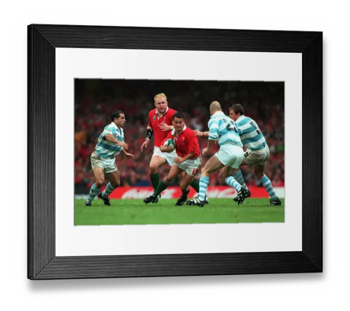 Framed Print : Shane Howarth Breaks Through Framed Print : Shane Howarth Breaks Through