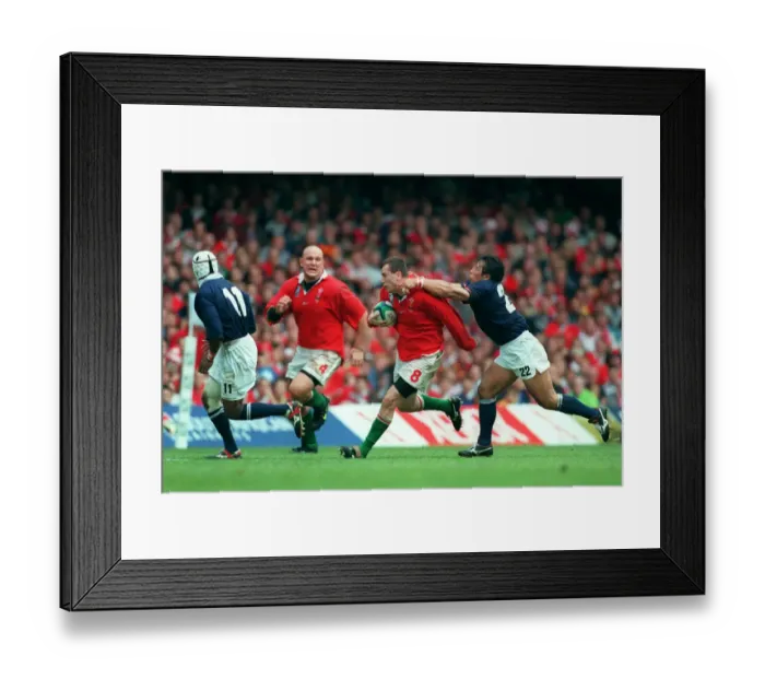 Framed Print : Garaint Lewis & Masaaki Sakata Framed Print : Garaint Lewis & Masaaki Sakata