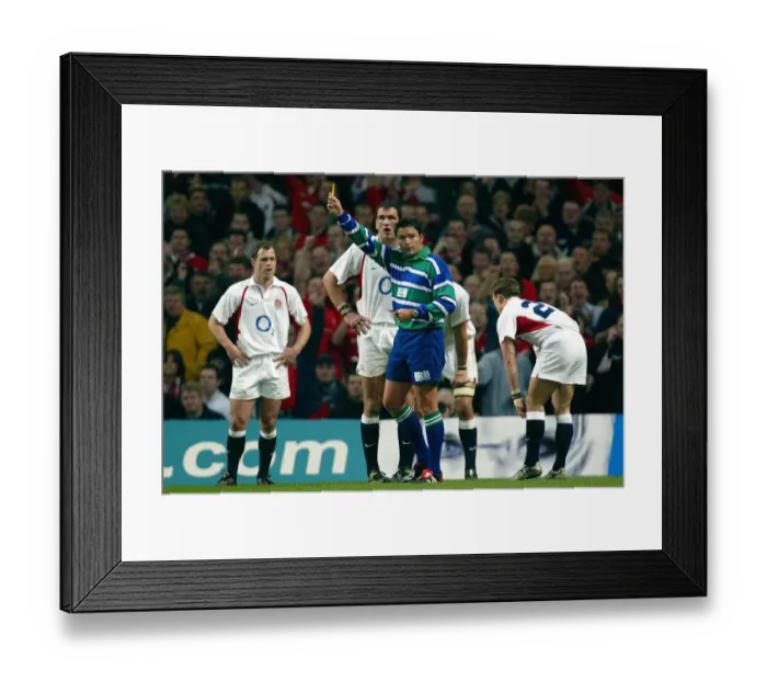 Framed Print : Steve Walsh Sends Off Hodgson Framed Print : Steve Walsh Sends Off Hodgson