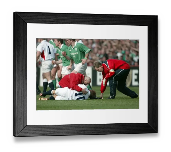 Framed Print : Jonny Wilkinson Hurts Shoulder Framed Print : Jonny Wilkinson Hurts Shoulder