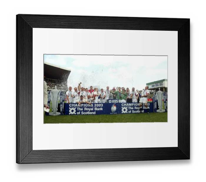 Framed Print : England Celebrate Their Grand Slam Victory Over Ireland Framed Print : England Celebrate Their Grand Slam Victory Over Ireland