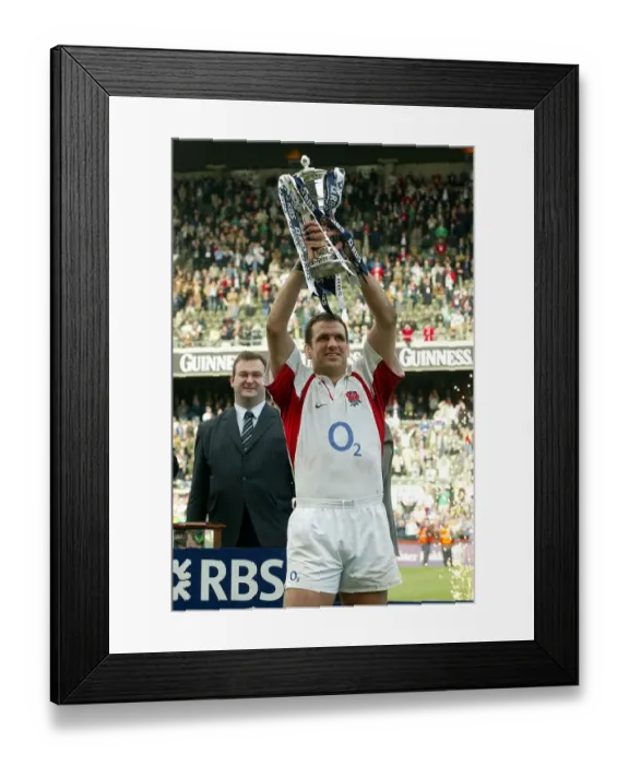 Framed Print : Martin Johnson Lifts The 6 Nations Championship Trophy Framed Print : Martin Johnson Lifts The 6 Nations Championship Trophy