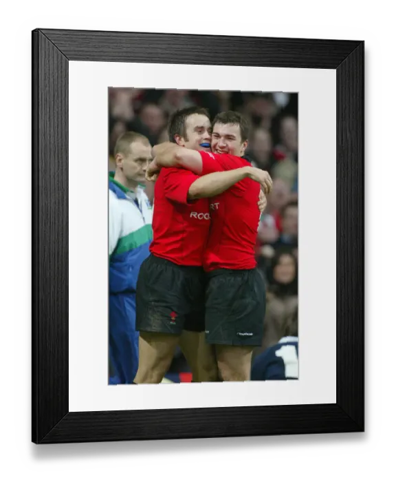 Framed Print : Iestyn Harris & Rhys Williams Framed Print : Iestyn Harris & Rhys Williams
