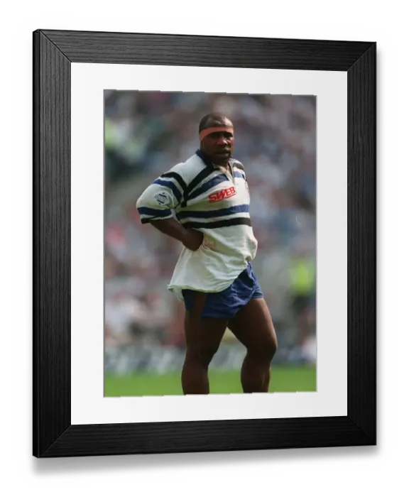 Framed Print : Victor Ubogu Framed Print : Victor Ubogu