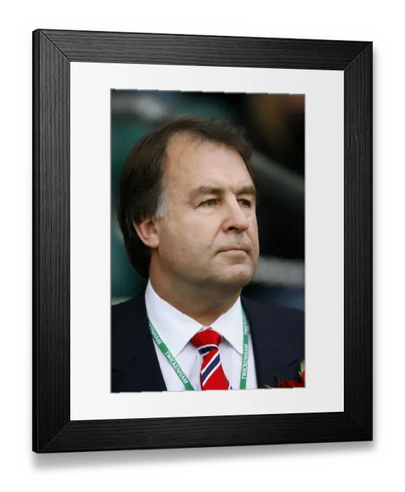 Framed Print : Martin Thomas Framed Print : Martin Thomas