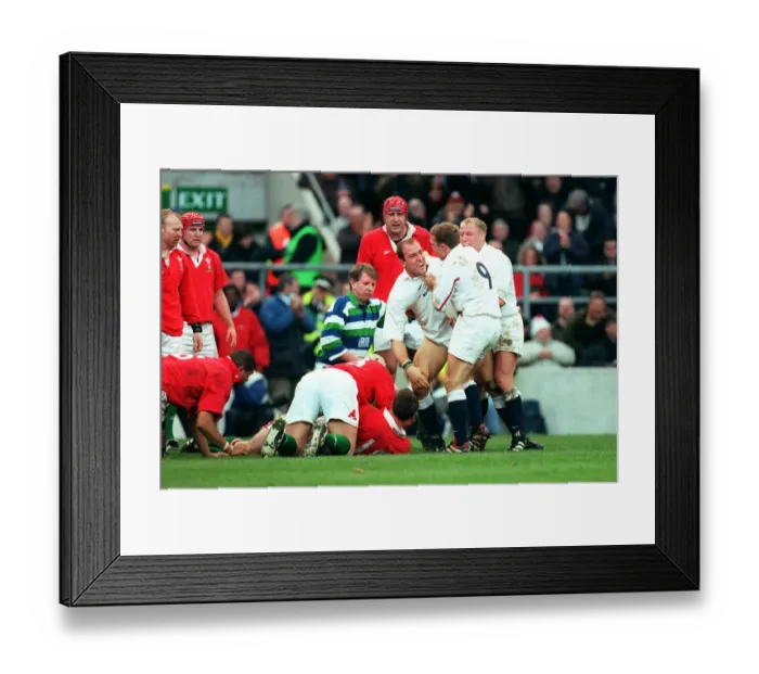 Framed Print : Dallaglio Celebrates Try Framed Print : Dallaglio Celebrates Try