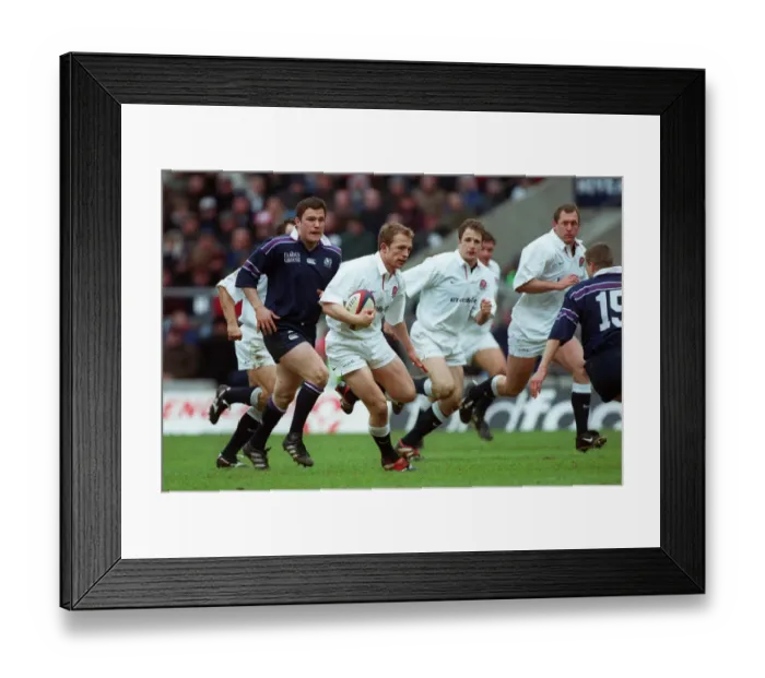 Framed Print : Matt Dawson Runs At Defence Framed Print : Matt Dawson Runs At Defence