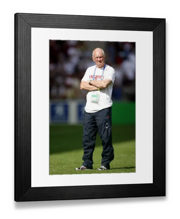 Framed Print : Brian Ashton Watches Players Framed Print : Brian Ashton Watches Players