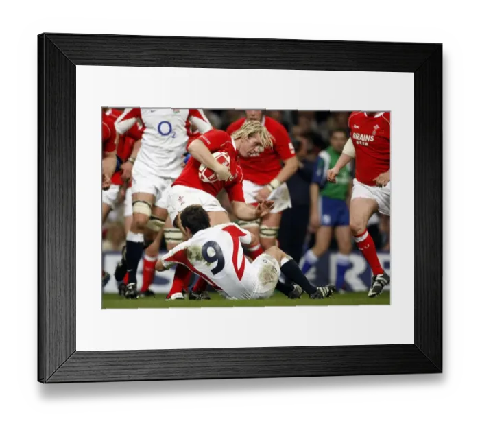 Framed Print : Harry Ellis & Alix Popham Framed Print : Harry Ellis & Alix Popham