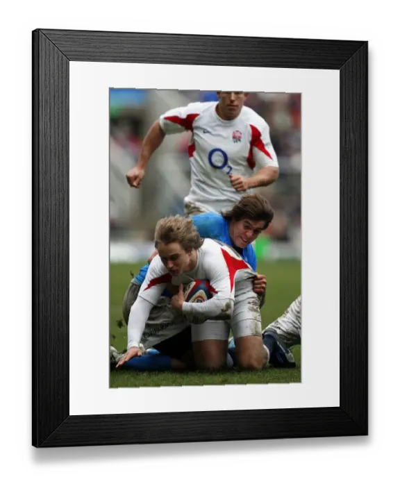Framed Print : Mathew Tait & Santiago Dellape