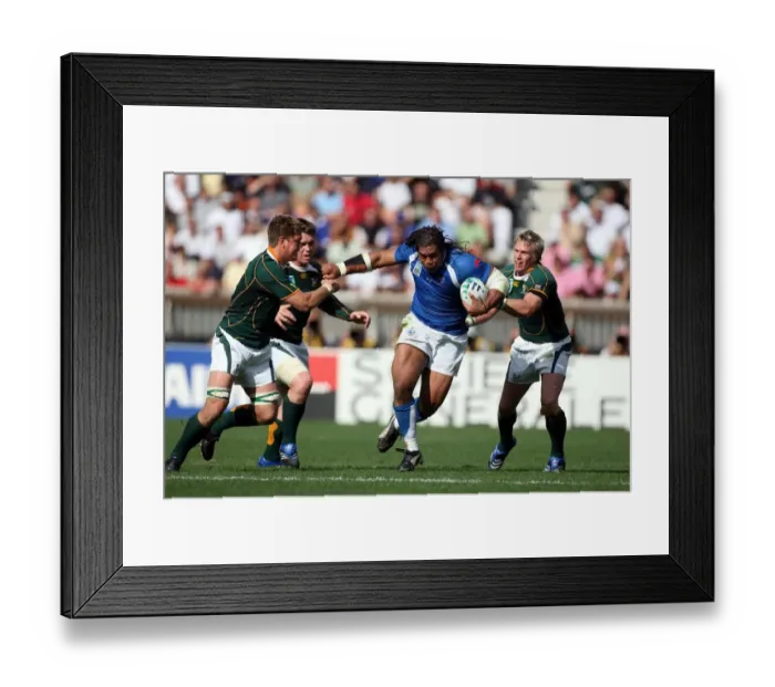 Framed Print : Henry Tuilagi Bursts Through Defence Framed Print : Henry Tuilagi Bursts Through Defence