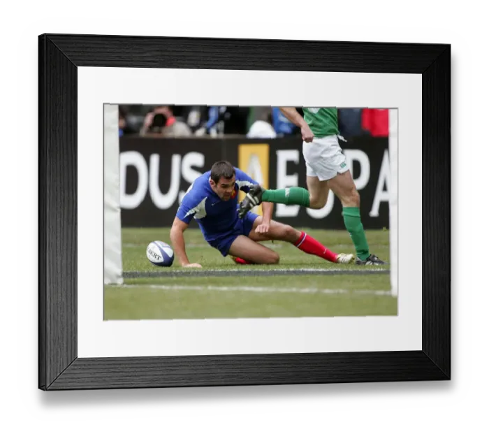 Framed Print : David Marthy Scores Try Framed Print : David Marthy Scores Try