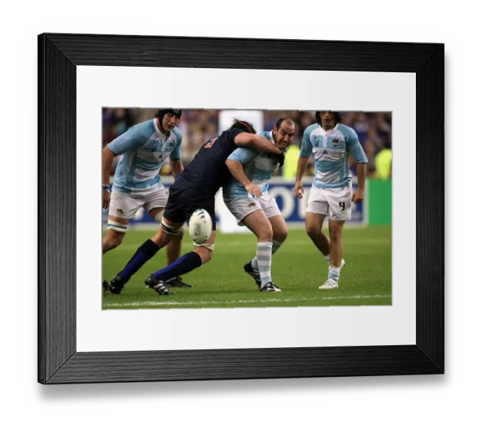 Framed Print : Mario Ledesma Aroncena & Jerome Thion Framed Print : Mario Ledesma Aroncena & Jerome Thion