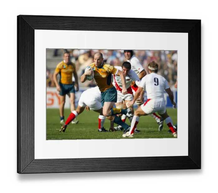 Framed Print : Stiling Mortlock Skips Through Framed Print : Stiling Mortlock Skips Through