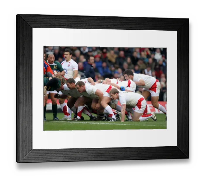 Framed Print : Tim Payne, Lee Mears & Tom Rees In Scrum Framed Print : Tim Payne, Lee Mears & Tom Rees In Scrum