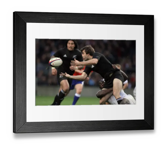 Framed Print : Conrad Smith & Ayoola Erinle Framed Print : Conrad Smith & Ayoola Erinle